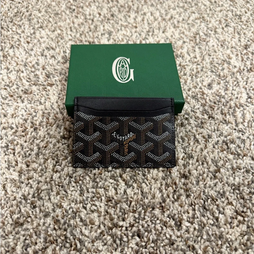 Black and Brown “Goyard” Cardholder - Picture 3 of 5